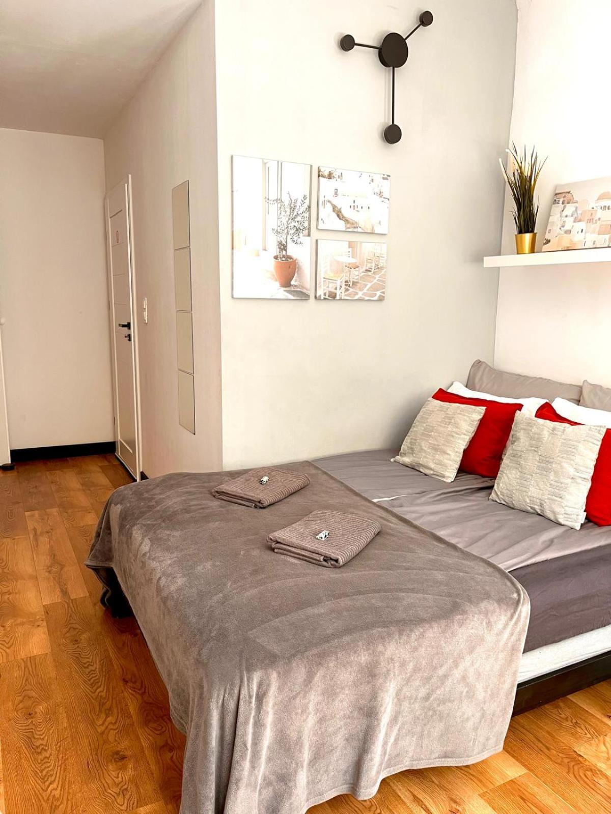 Special 1 Bed Room Condo Warszawa Center Exterior photo