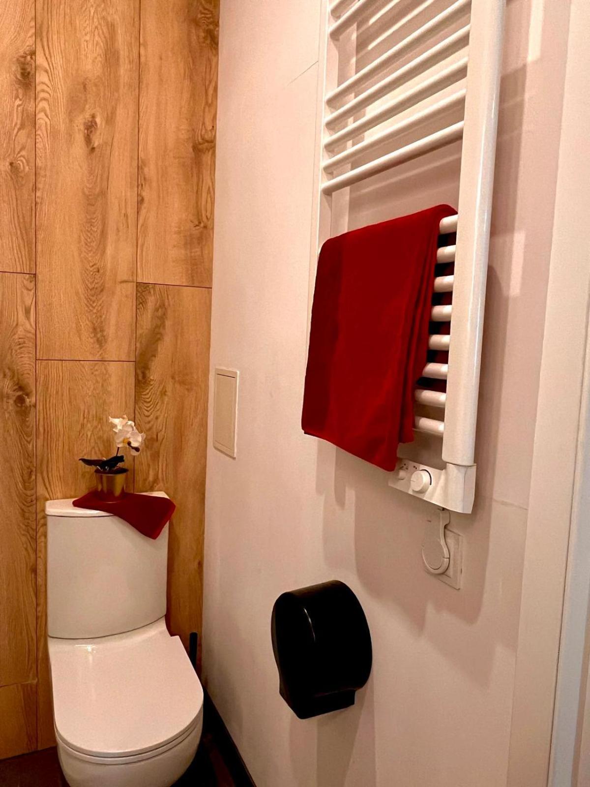 Special 1 Bed Room Condo Warszawa Center Exterior photo